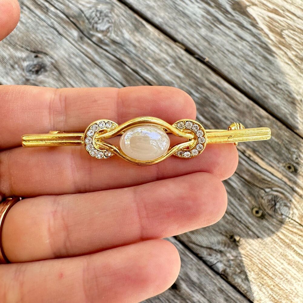 Vintage Jewelry Monet Bar Pin with Faux pearl Bar Long Brooch